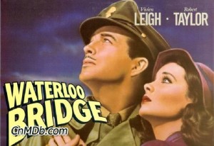 Auld Lang Syne comes to China via a beautiful and sad English movie from the 1940's, "Waterloo Bridge" starring Vivien Leigh and Robert Taylor.